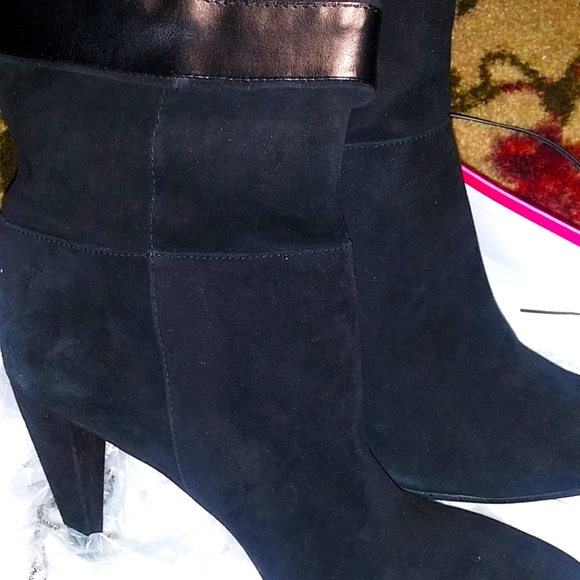 Boots. - Picture 7 of 11